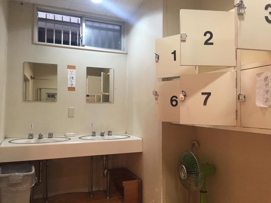 Business Hotel Shinbashi أوساكا المظهر الخارجي الصورة