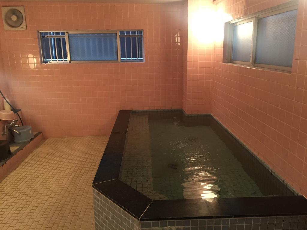 Business Hotel Shinbashi أوساكا المظهر الخارجي الصورة