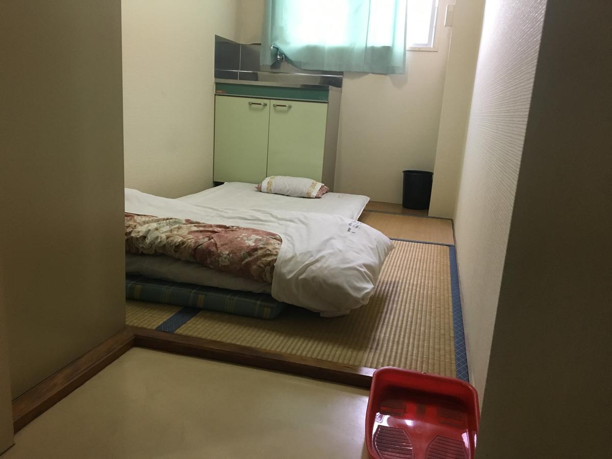 Business Hotel Shinbashi أوساكا المظهر الخارجي الصورة